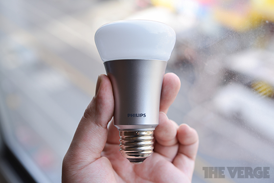 Philips-hue-led-hands-on-26_560