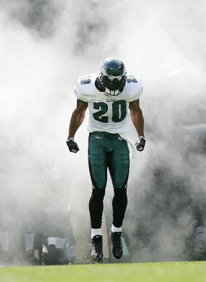 Eagles News: Brian Dawkins featured on list of best safeties in NFL history  - Bleeding Green Nation