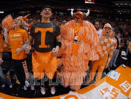 University-of-tennessee-2007-08-season-mens-basketball-pom-poms-and-painted-ts--tennessee-basketball-tn-0708-mbk-00047xlg_medium